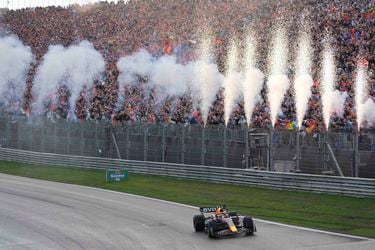 Max Verstappen sigue haciendo historia en la F1: logra su noveno triunfo en línea e iguala el récord de Vettel
