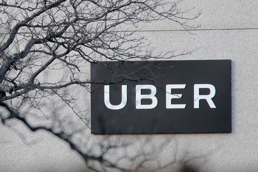 Tras fallo en Reino Unido sobre derechos de trabajadores de Uber, la compañía aclara que no es extensivo a Chile