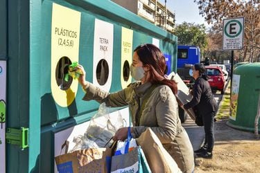 Estas son las 10 comunas que más reciclan en Chile: revisa si está la tuya