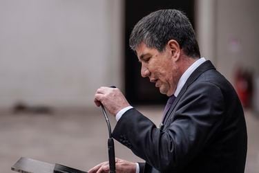 Pensiones de gracia: Monsalve confirma que modificará resoluciones “internas del ministerio del Interior” para requerir antecedentes penales