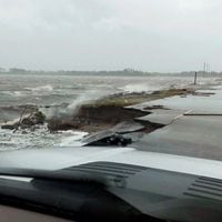Estados Unidos se prepara para peligrosas inundaciones tras paso de huracán Florence