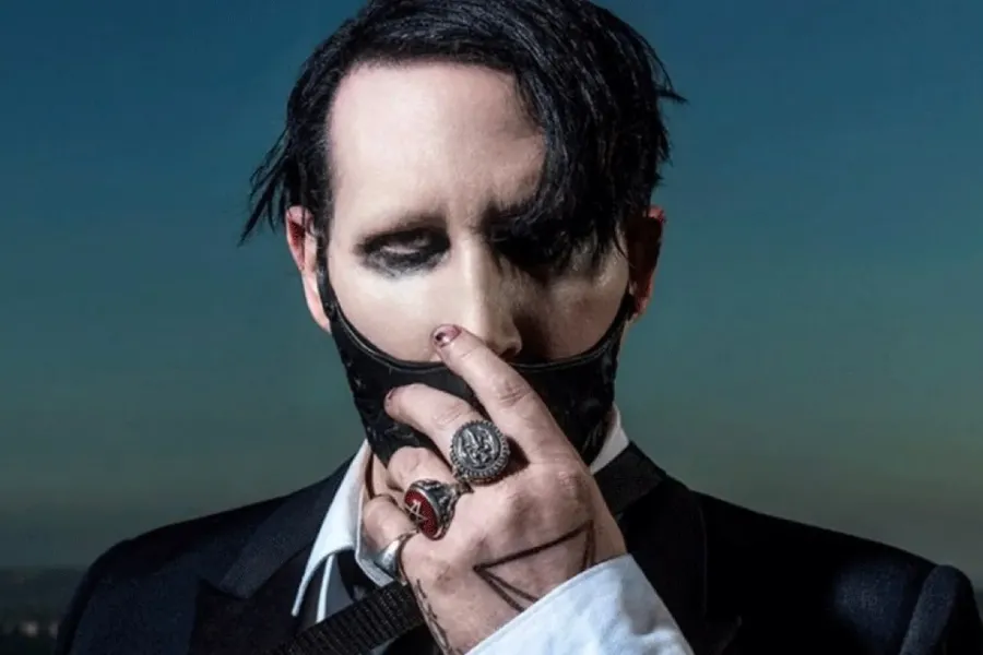 Mánager de Marilyn Manson presenta su renuncia tras las acusaciones de  abuso sexual - La Tercera