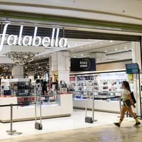 Falabella sigue empeorando en sus clasificaciones de riesgo