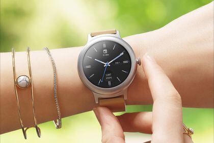 LG lanza en Chile su nuevo reloj inteligente, el LG Watch Style La Tercera