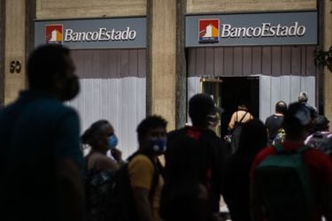CMF sanciona a BancoEstado por no restituir fondos a personas afectadas por hurto, robo, extravío o fraude