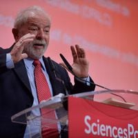 Lula carga contra Bolsonaro por el “aislamiento político y diplomático” de Brasil en el escenario internacional
