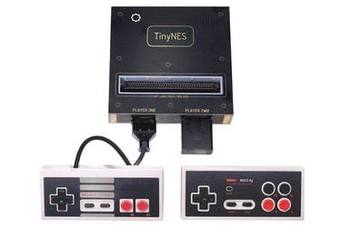 TinyNES, la consola “clon” que permite correr los juegos originales de la Nintendo