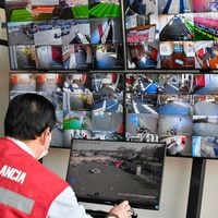 Gobierno presenta programa de televigilancia con Inteligencia Artificial para mejorar la seguridad en 14 comunas de la RM