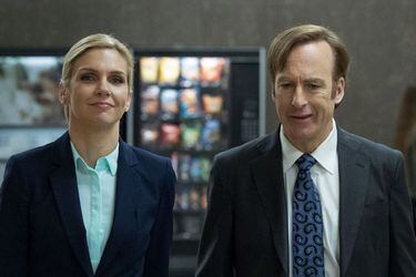 better-call-saul-304-post-kim-wexler-rhea-seehorn-bob-odenkirk-jimmy-mcgill-1600x600