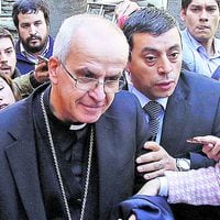 El turbulento paso por Chile del nuncio apostólico Ivo Scapolo