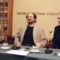 La historia oculta de la bochornosa visita de Salman Rushdie a Chile
