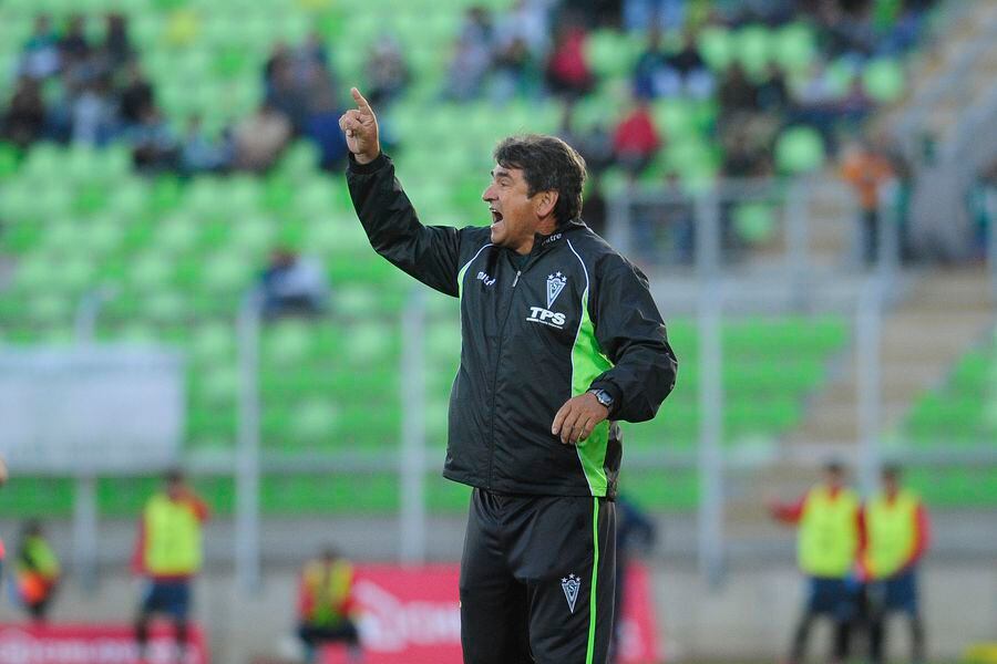 Emiliano Astorga fue anunciado como el nuevo técnico de Santiago Wanderers.