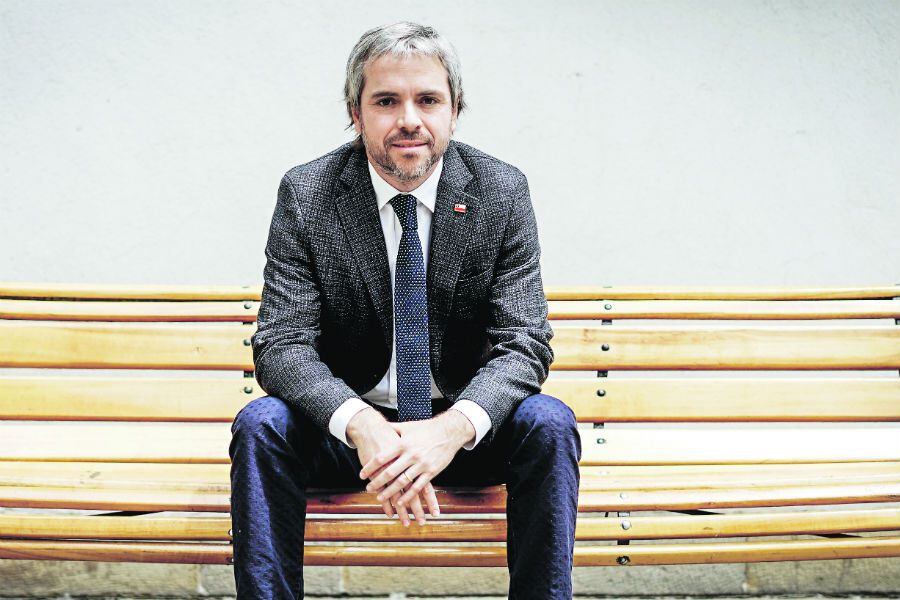 Ministro Blumel aclara el costo fiscal que tendrá la ...