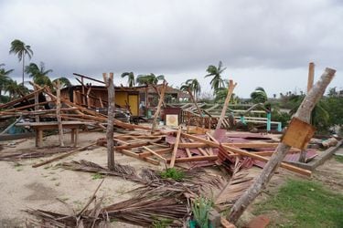 Al menos diez muertos y 20 desaparecidos deja el huracán “Ágatha” en México