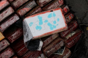 ¿Por qué Ecuador está usando cocaína confiscada para hacer cemento?