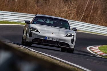 Porsche rompe el récord en la pista de eléctricos en Nürburgring