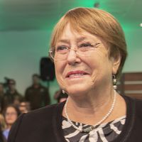 Bachelet refuerza sus razones para rechazar proyecto de Constitución: “Tiene hermosos titulares, pero también letra chica”