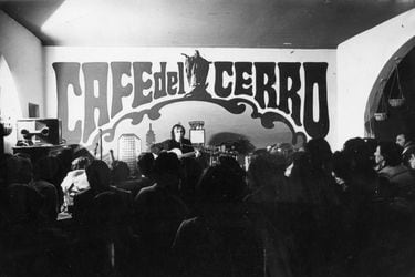 El mítico Café del Cerro revive por una noche con un concierto y el lanzamiento de un libro