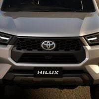 La Toyota Hilux se actualiza a la espera de una nueva generación