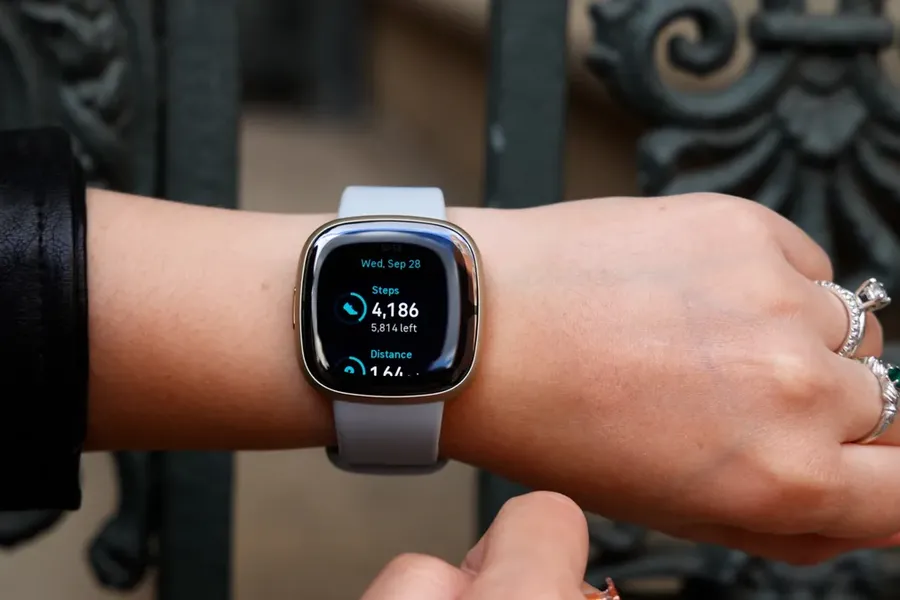 Reseña  Fitbit Sense 2: un smartwatch que tropieza - La Tercera