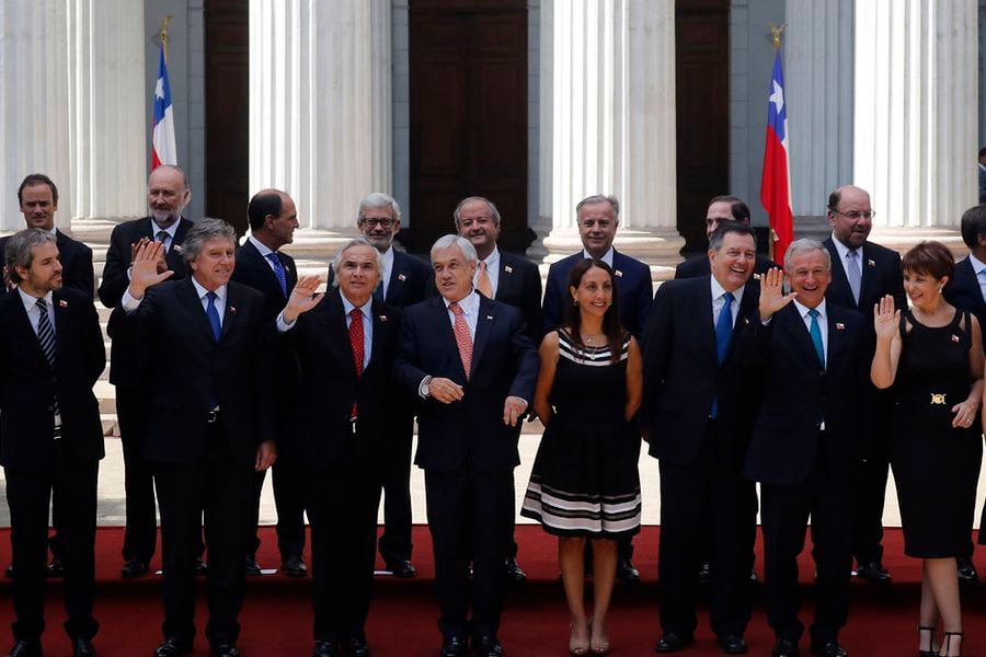 Sebastián Piñera presenta a los integrantes de su gabinete