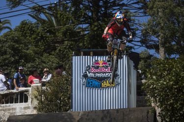 Valparaíso Cerro Abajo retorna luego de dos años de suspensiones