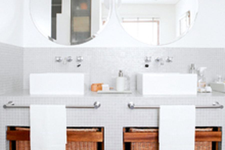 Baño y cocina - La Tercera