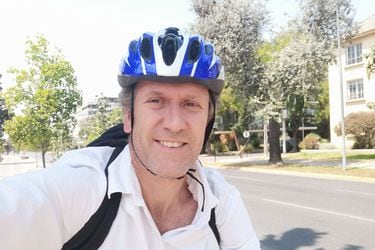 Columna de Iván Poduje: ¿El ministro de las bicicletas?