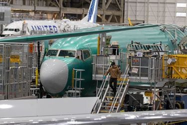 Las aerolíneas se enfrentan a la escasez de nuevos aviones Boeing y Airbus