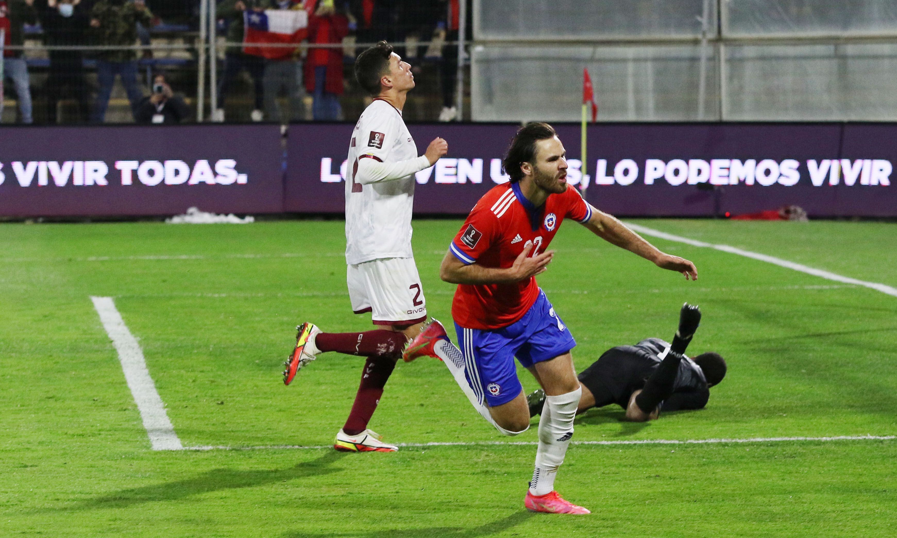 Chile Ya Tiene Horario Para Enfrentar A Paraguay Y A Ecuador En La Fecha Doble De Noviembre La Tercera