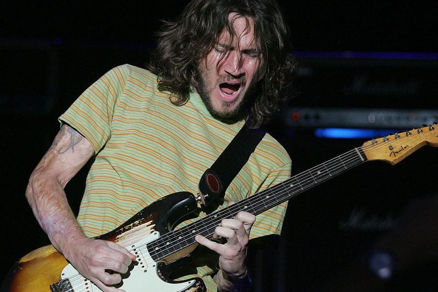 John Frusciante por sí mismo: “Tengo muy claro que la música es infinita” -  La Tercera