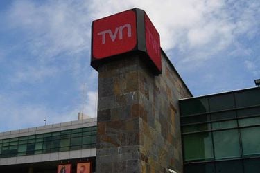 TVN registró fuerte caída en sus ganancias de 2022 tras anotar resultados históricos