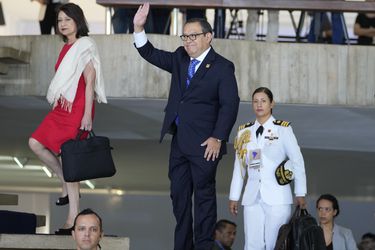 Primer ministro peruano pide a presidente Petro que “cese ataque demagógico contra Perú”