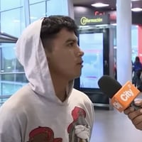 Joven chileno vivió un mes en aeropuerto de Colombia: fue engañado y asaltado por su amigo