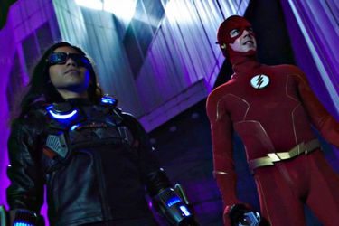 Carlos Valdes abrió la puerta para un posible regreso de Cisco en la última temporada de The Flash