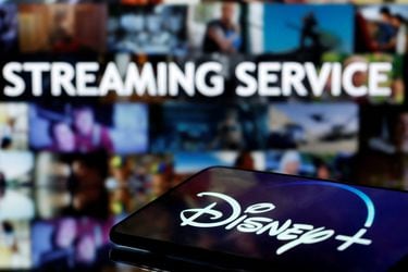 La estrategia de streaming de Disney y las perspectivas de los parques temáticos se enfrentan al escrutinio de los inversores