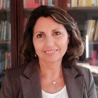 Elizabeth López, la odontóloga que reemplazará a María Paz Bertoglia como jefa del Programa Nacional de Inmunizaciones