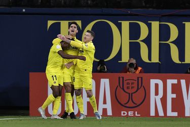 Villarreal vs. Rayo Vallecano: el fútbol en TV para este lunes