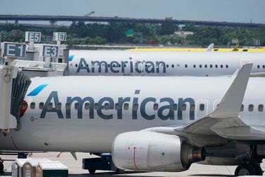 Las aerolíneas están volviendo a ganar dinero, pero no pueden seguir el ritmo de la creciente demanda de viajes