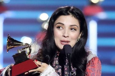 Mon Laferte triunfa en EE.UU. y obtiene su primer Grammy Latino