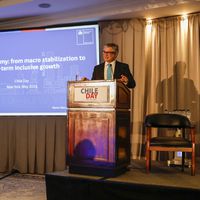 Chile Day en Nueva York: Ministro de Hacienda, Mario Marcel, destaca acuerdo entre Codelco y SQM por explotación de litio
