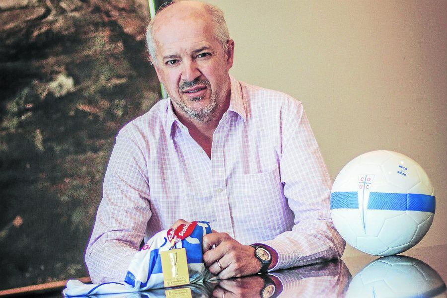 Juan Tagle es reelegido como presidente de Cruzados La Tercera