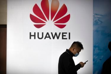 Regulador de EEUU prohíbe venta de equipos de Huawei y ZTE por riesgo de seguridad de datos