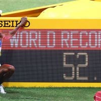 Dalilah Muhammad bate el récord mundial de los 400 vallas