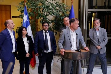 “Cambio de correlaciones de fuerza”: Partido Republicano, Chile Vamos y el PDG presentan censuras para sustituir al oficialismo en presidencias de comisiones de la Cámara 