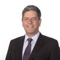 Pedro Orellana, gerente división Banca Comercial de Santander Chile: “La sustentabilidad se ha convertido en una verdadera hoja de ruta”