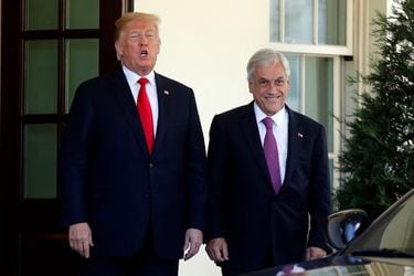 "¿Cuántas veces se ha quemado la Casa Blanca?": La pregunta con que Piñera rompe el hielo en su encuentro con Trump