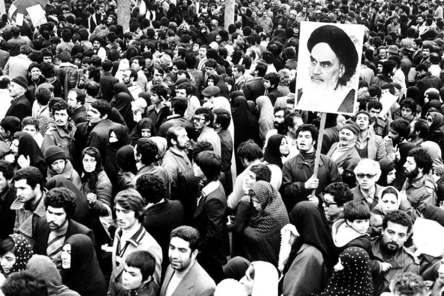 FILE PHOTO_ Supporters of Ayatollah Khomein (44597449)