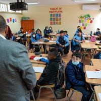 El retraso de un año del catastro educacional prometido por el ministro Ávila