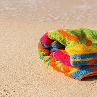 15 productos que no te pueden faltar en la playa